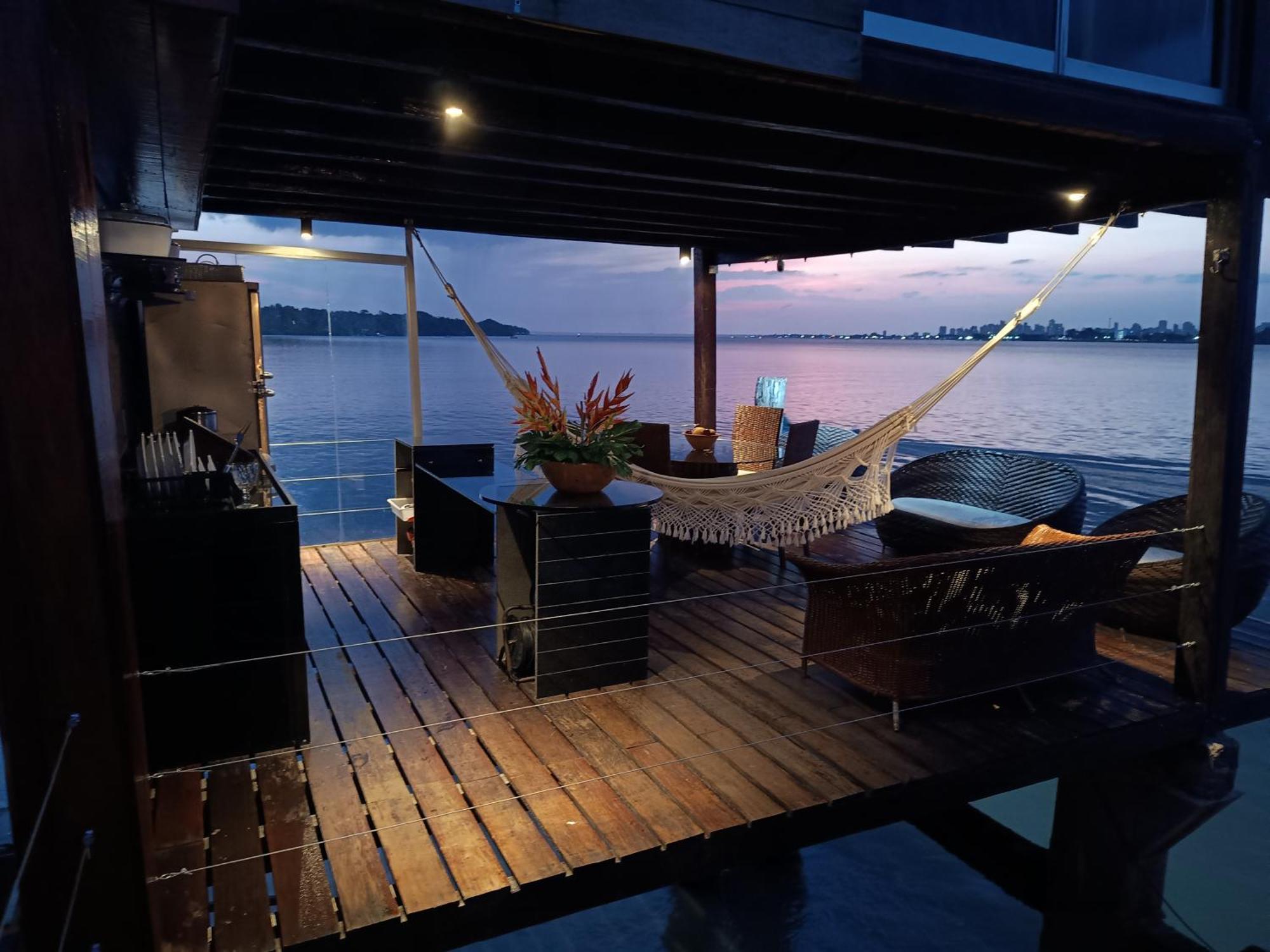 Suite Bangalo Ilha Da Fantasia Belem  Exterior photo